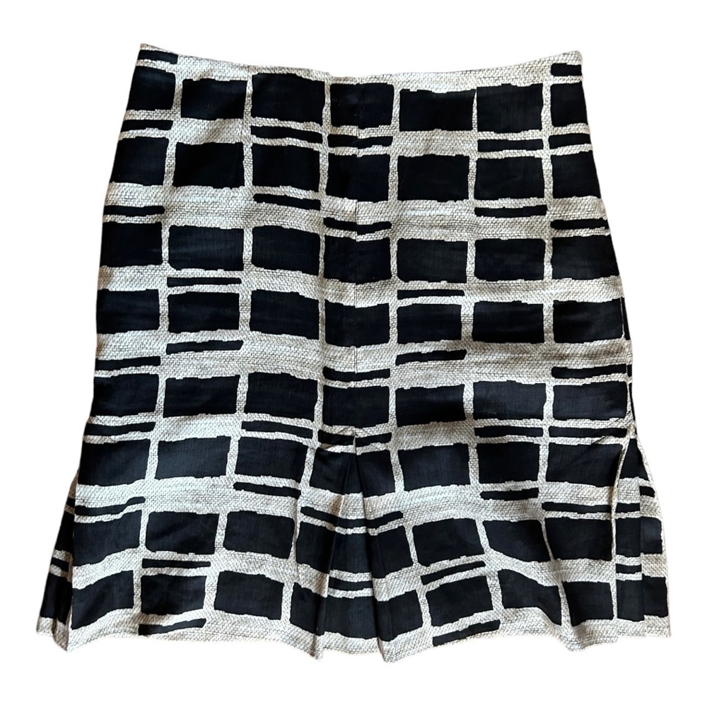 Eccoci skirt with pleats Vintage size 8 great condition.  Side zipper